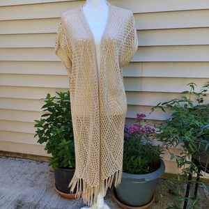 Cream woman's Swimsuit cover up. Size L-XL SummerVacation Lightweght Breathable